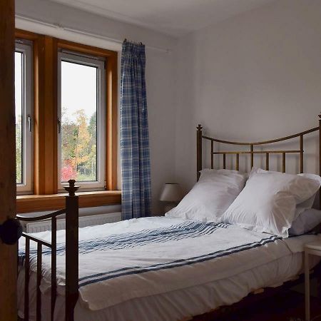 Brims Cottage Аберфелди Экстерьер фото
